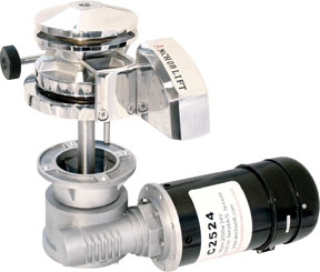 Mako 1500 windlass